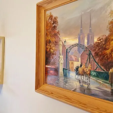 100 Steps From Rynek * Vratislav