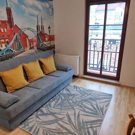 100 Steps From Rynek Apartmán